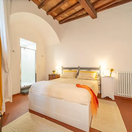 Loving Santo Spirito